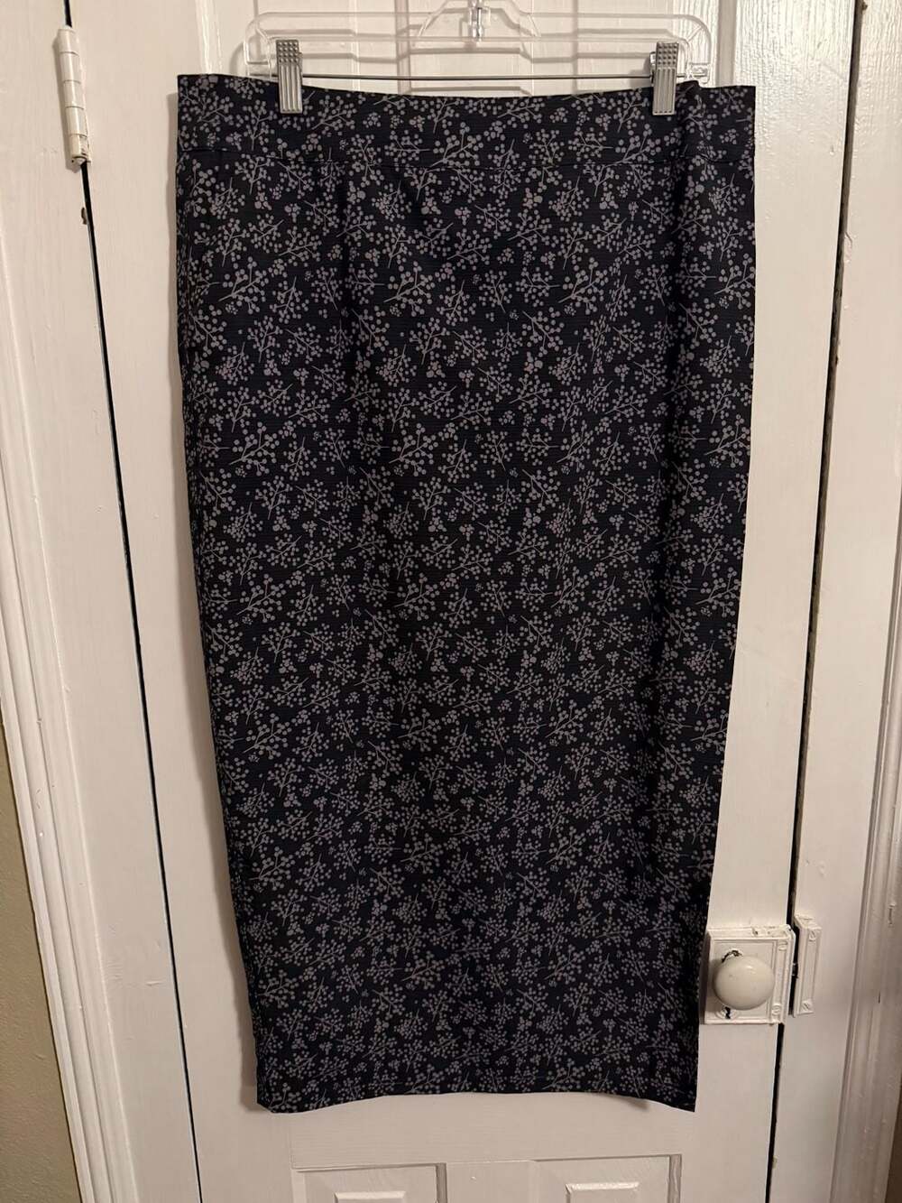RipSkirt Hawaii Black Botanical Floral Print Midi Skirt Large